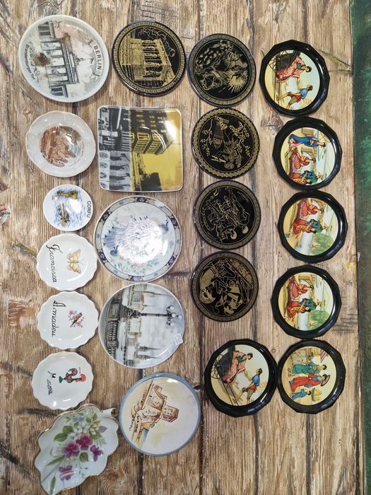 Малки чинийки антикварни