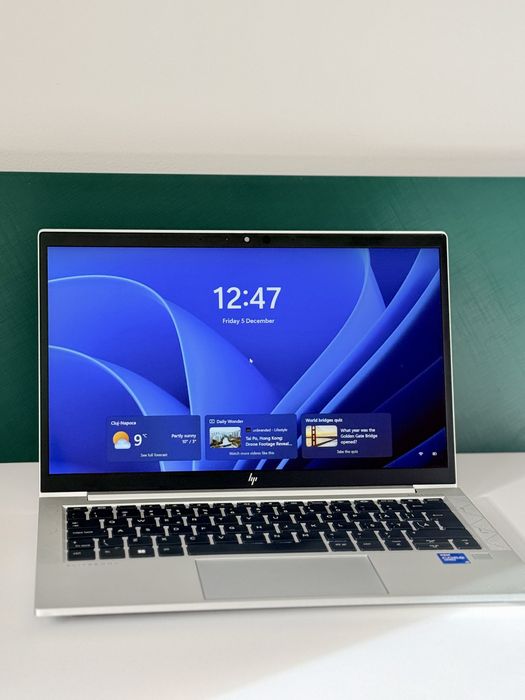 Laptop HP EliteBook 830 G8