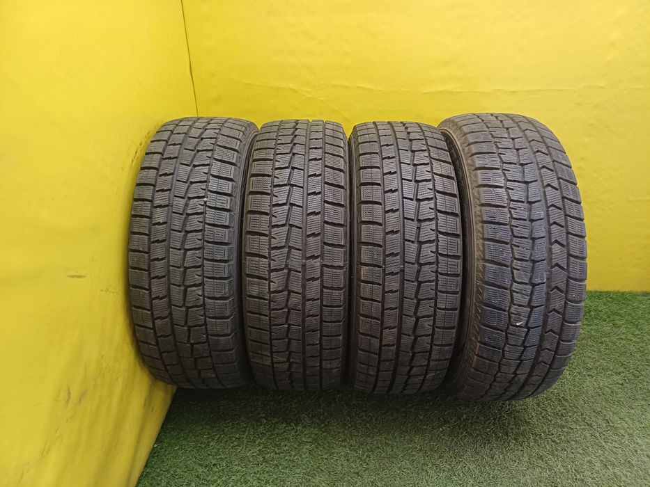 Шины 215 55 R16 DUNLOP комплект