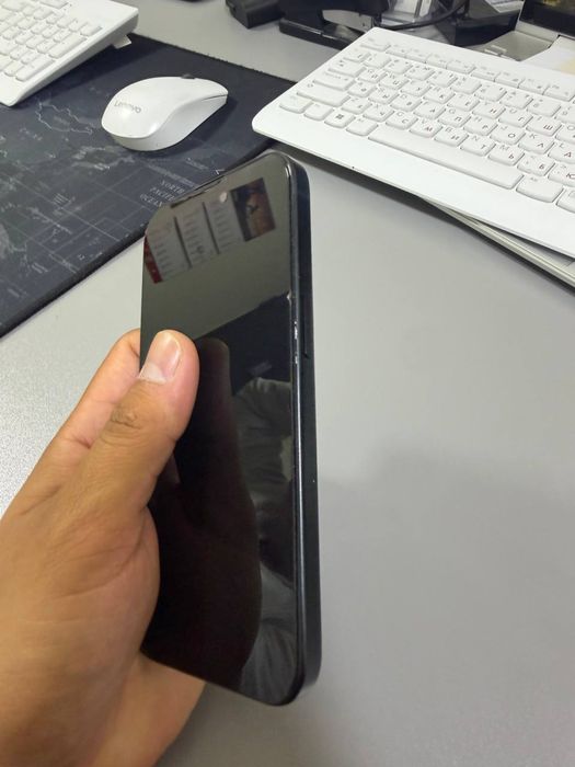 Iphone 15    128