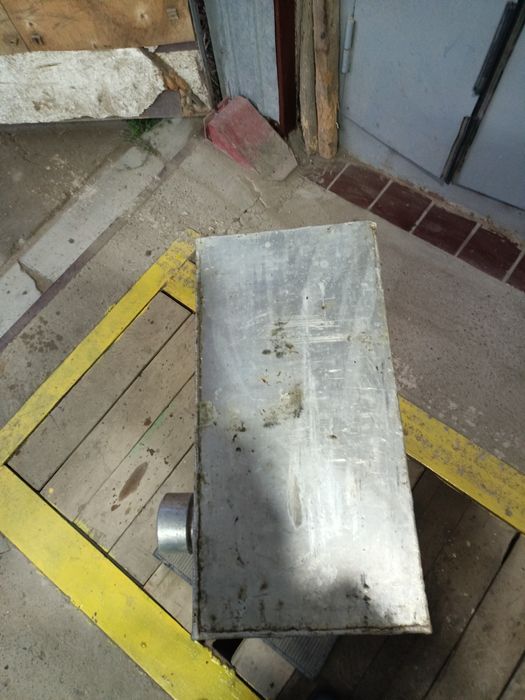 Продам бак из алюминия