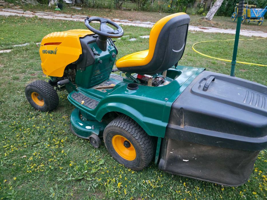 Yard Man hydrostatic 700 Тракторна косачка 500cc