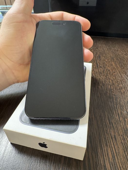 Iphone 15 pro 256гб