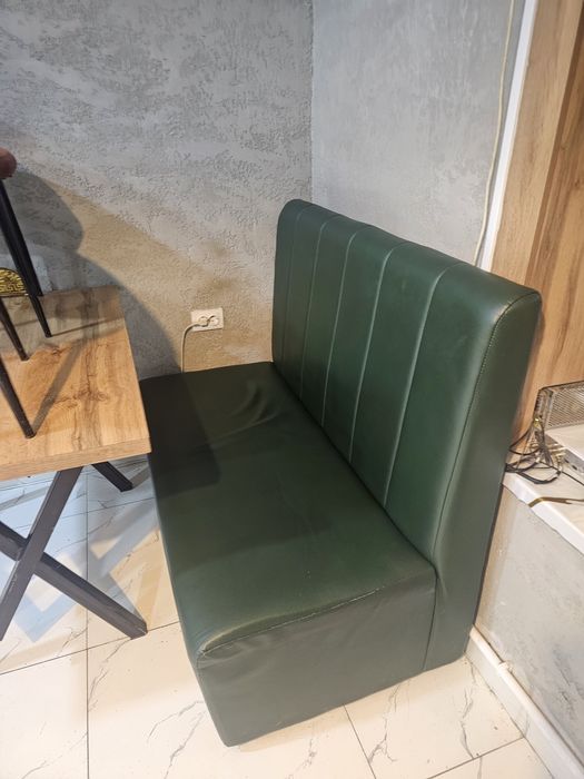 Стол стулья диваны