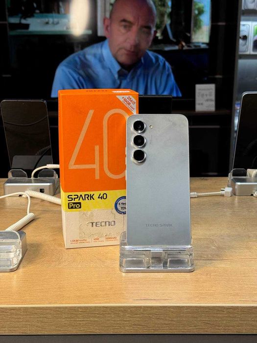 Телефон TECNO Spark 40 Pro 256/текно спарк 40 про 8/256 код.27432
