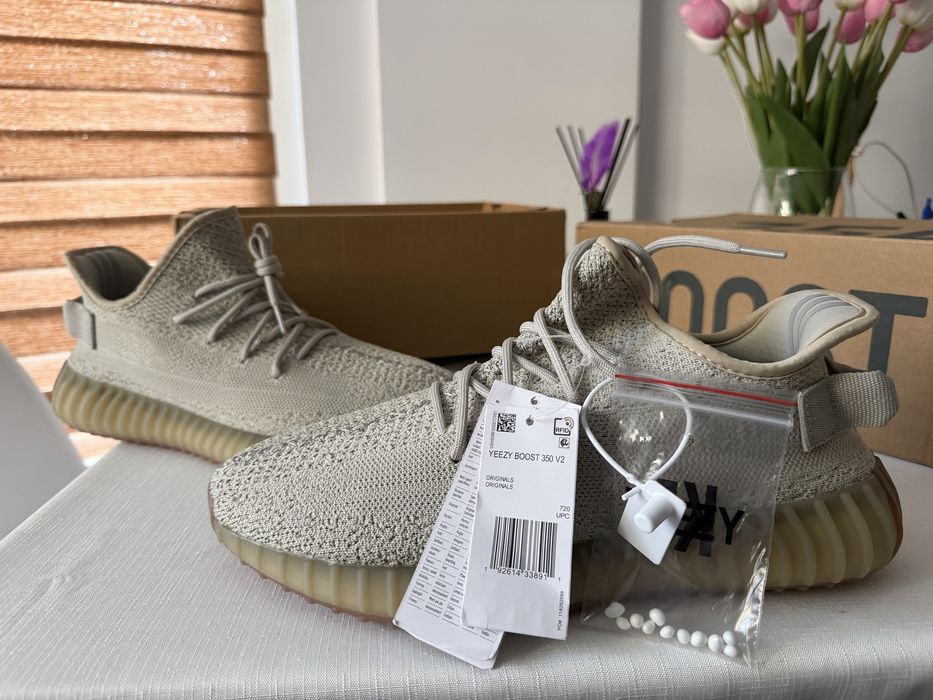 Adidasi yeazzy 350