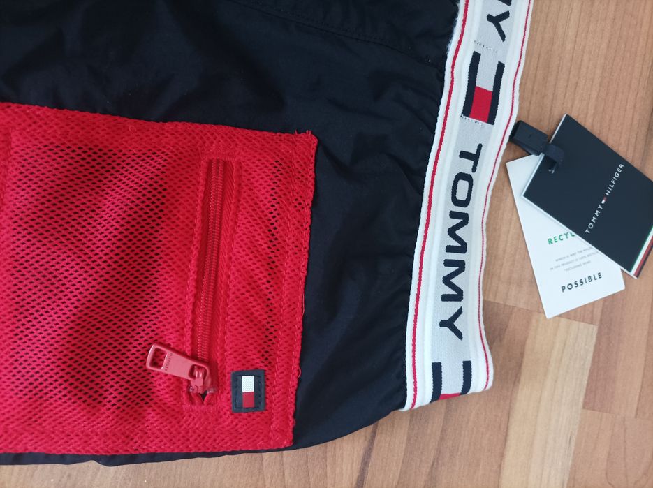 Tommy Hilfiger 8-10год панталонки бански