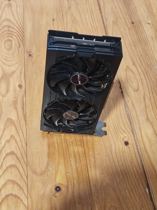 Placă video Sapphire Radeon RX 5500 XT 4GB