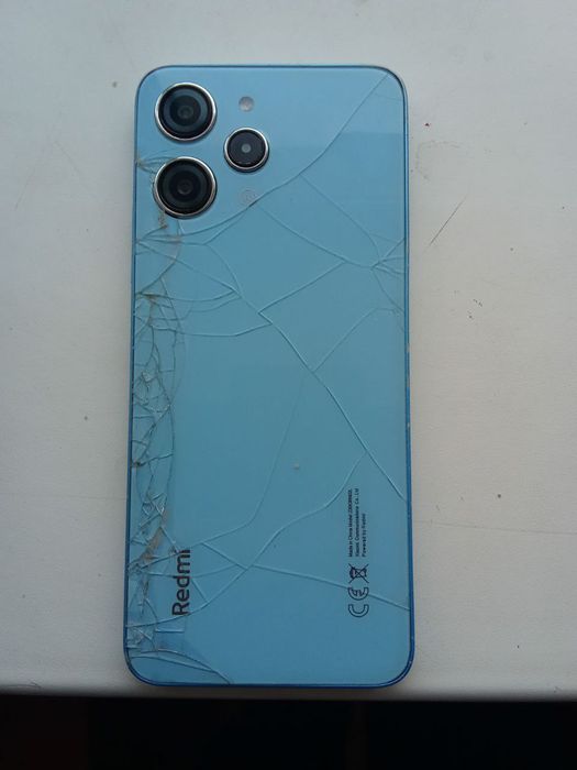 Redmi 12 продам.