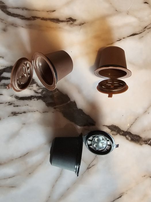 Капсулна кафемашина Krups Nespresso Le Cube + БОНУС многократни капсули
