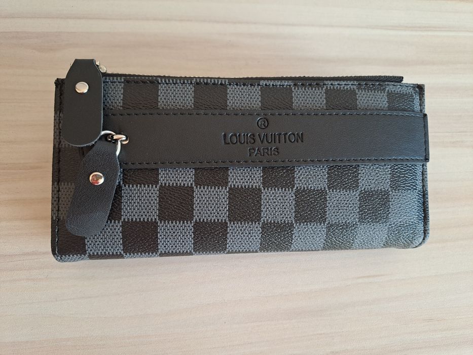 Мъжки  спортно- елегантен портфейл