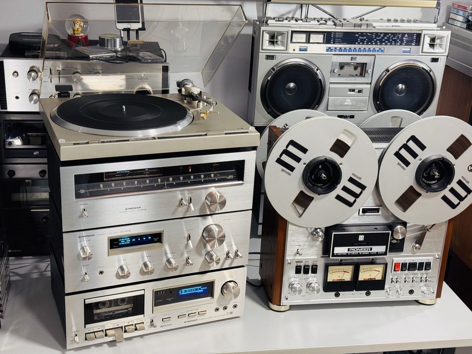 Linie PIONEER BLUE - amplificator,tuner,deck ,pick-up,Magnetofon-10/10