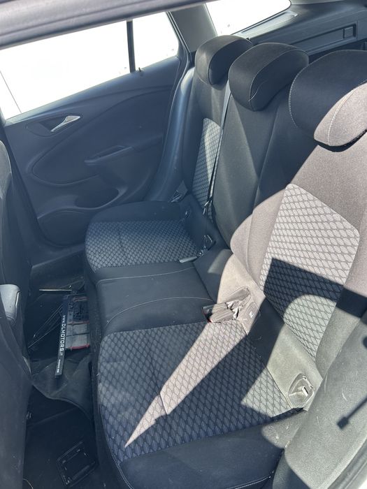 Dezmembrez Opel Astra K 2016