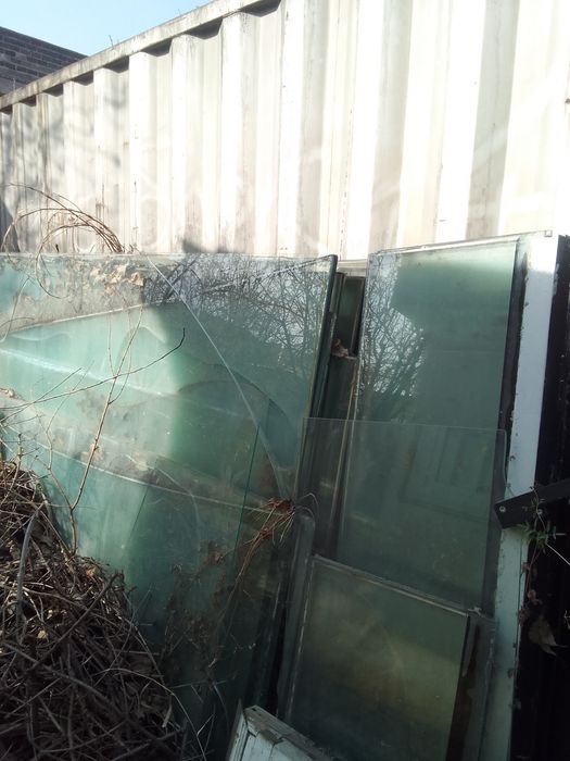 Отдам стекло пакеты даром