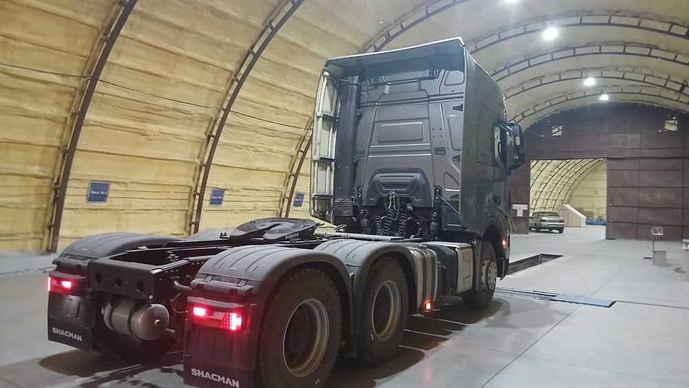 Седельный тягач SHACMAN Х6000