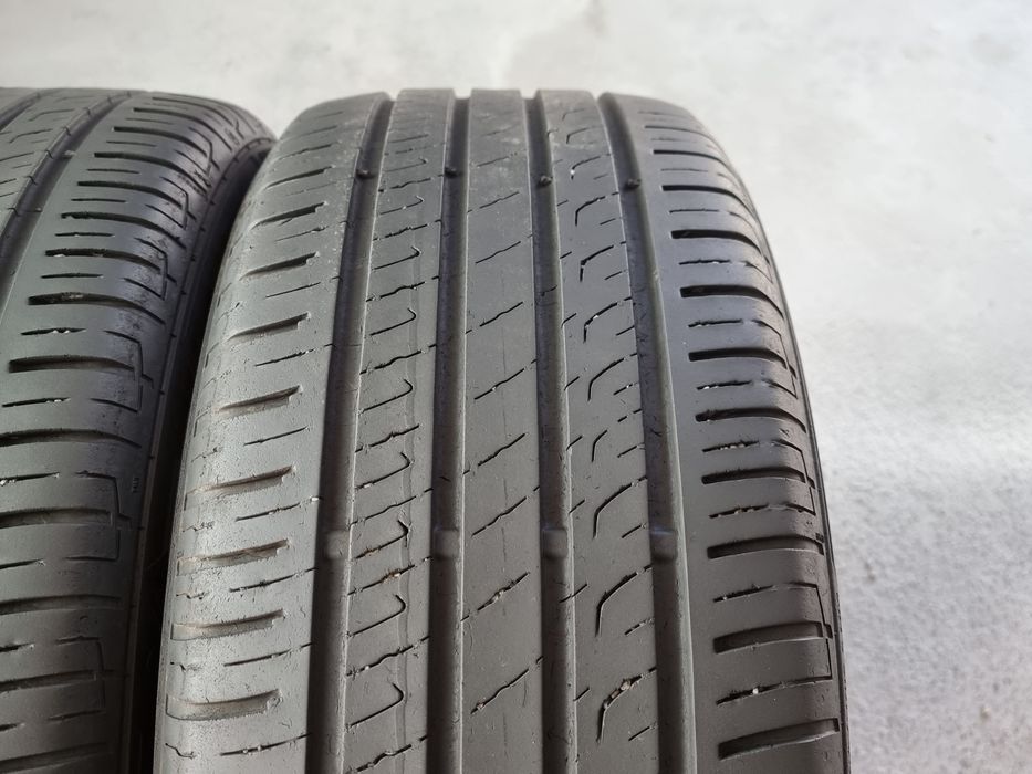 215/55/17 Barum 4Броя: 100€ 5.5мм 2021година