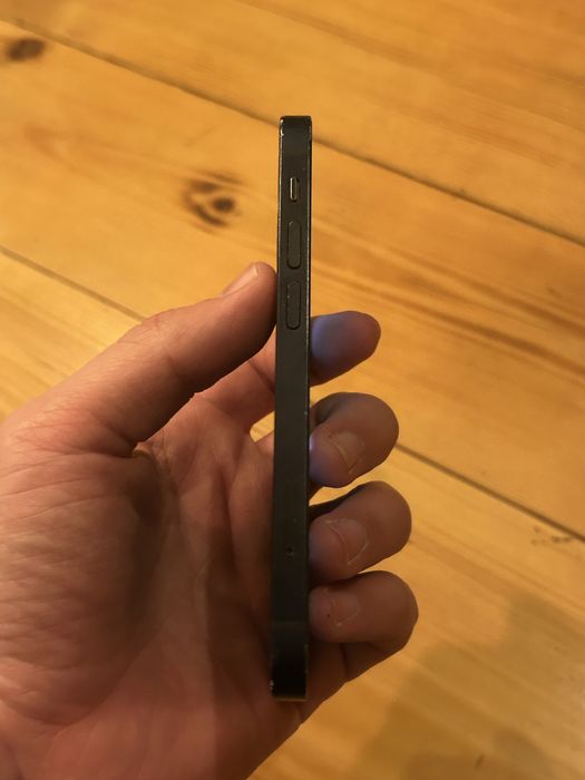 Айфон 12  мини.