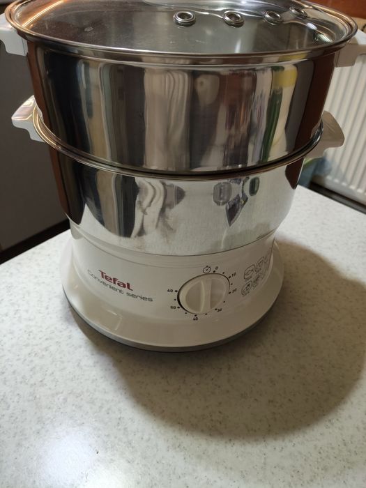 Vând aparat de gătit cu abur