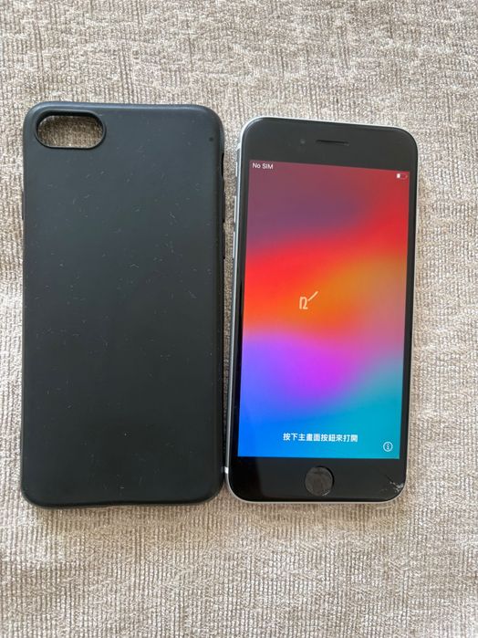 iPhone SE 2 използван
