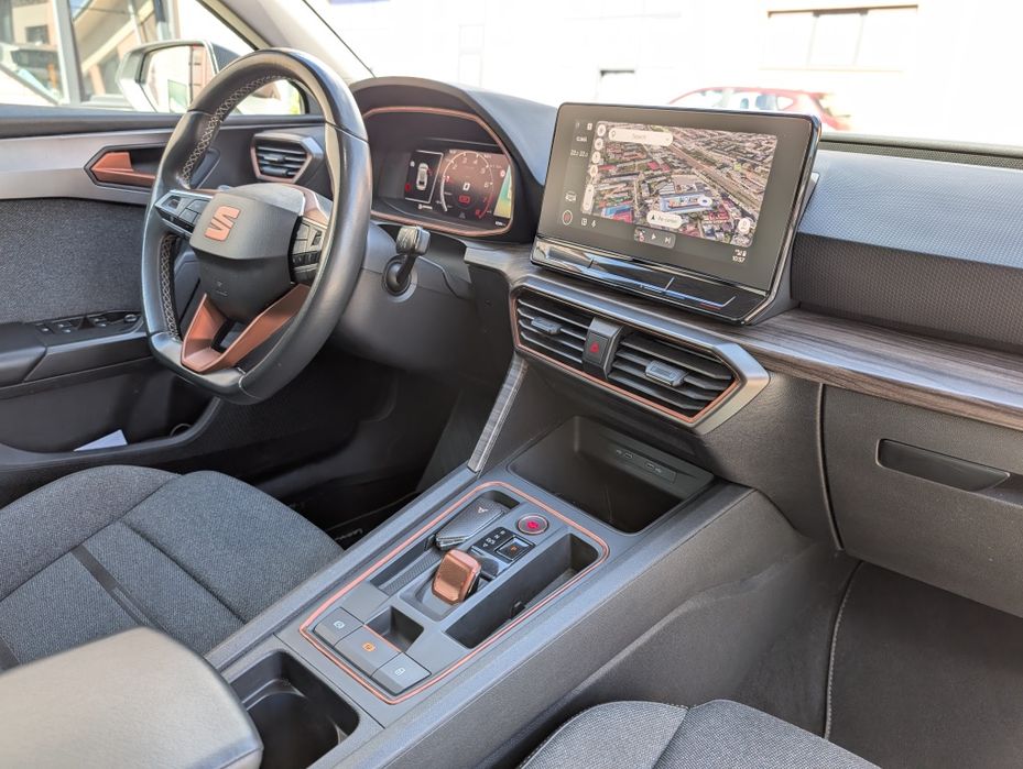 SEAT Leon 2021 — imagine 5