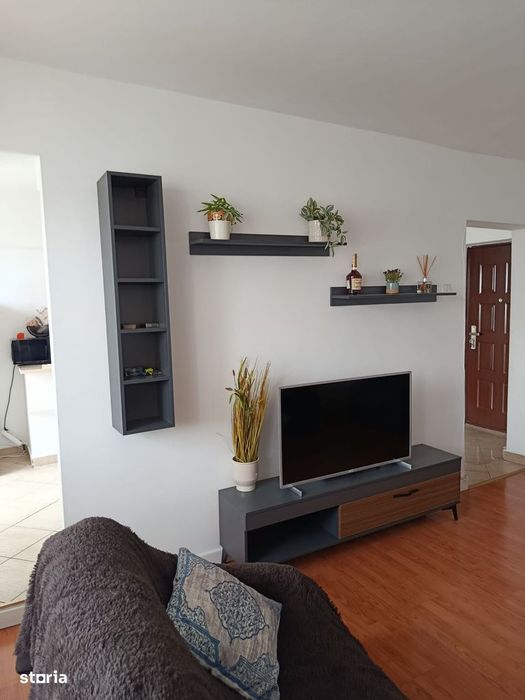 Apartament cu 3 camere de închiriat–Nicolae Titulescu stația de metrou