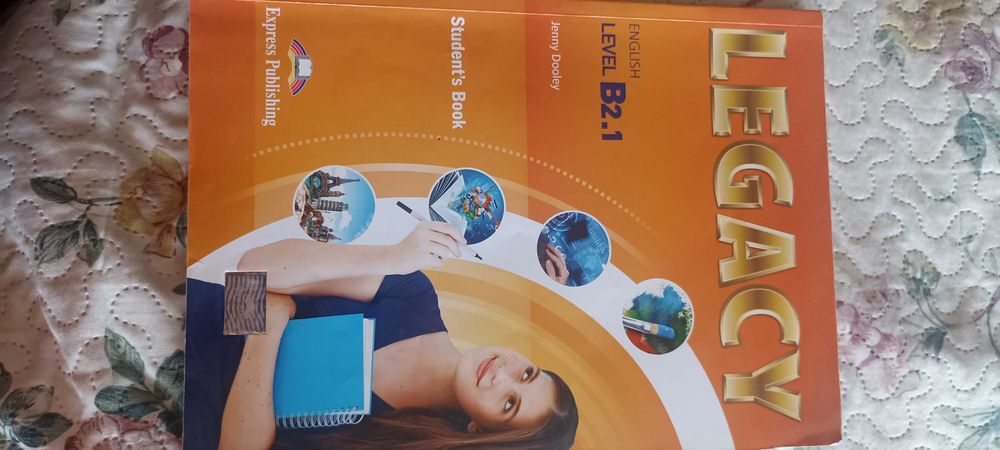 Solution,B 1  част 1 и част 2 , учебници и тетрадки