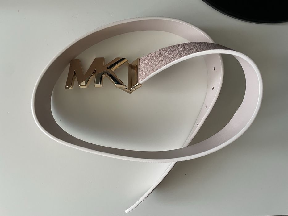 Оригинален дамски колан Michael Kors – нов, 90 см