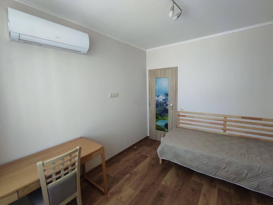 Дава се под наем Тристаен апартамент в Бургас, Зорница - 60 кв.м за 1224 € - Снимка #4