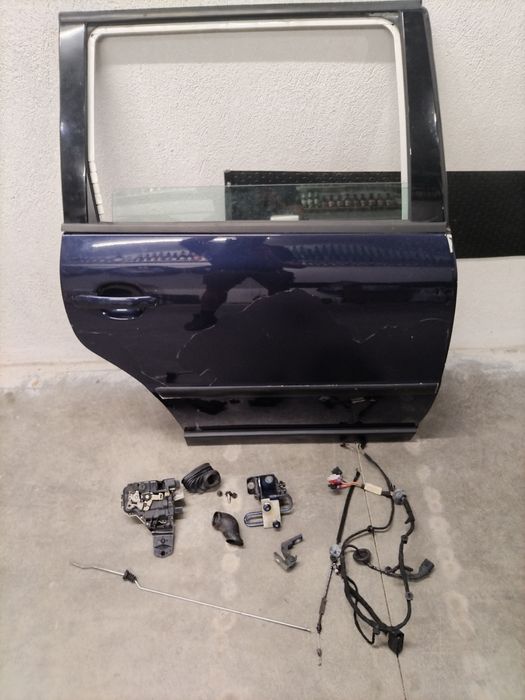 Задна Врата на части Vw Passat B5, дясна