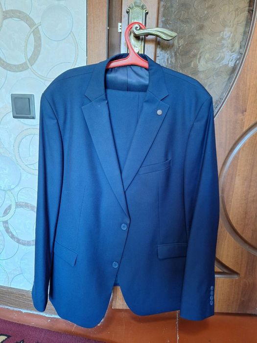 Kastyum Buruk Sotiladi Holati Yangi...