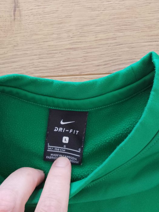 Nike термо блуза и къси панталони 12-15 години