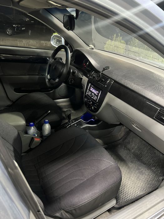 Lacetti 1.6 avtomat Sotiladi