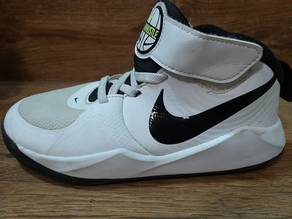 Vand adidasi si ghete pentru copii : Nike, Adidas