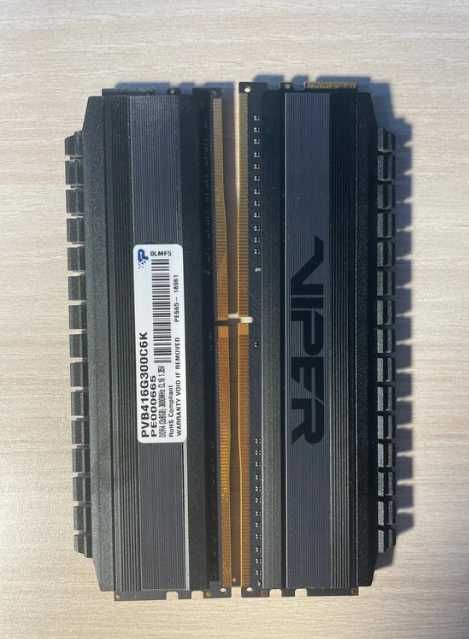 Memorie Patriot Viper 4 Blackout 16GB DDR4 3000Mhz CL16