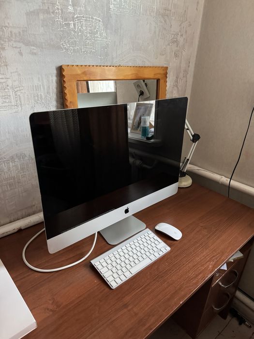Apple iMac в отличном состоянии, комплект