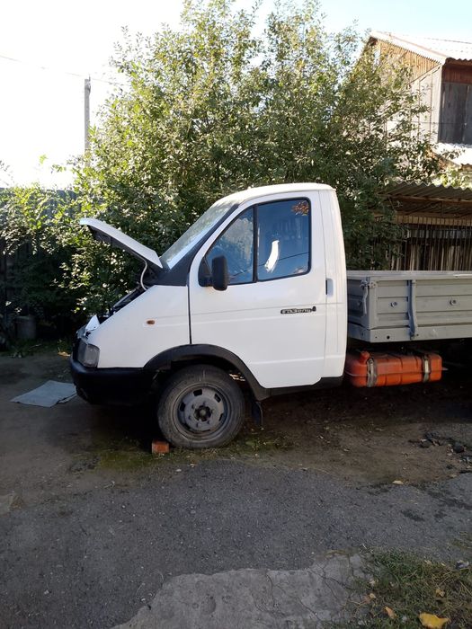 Газель в хорошие состояни.