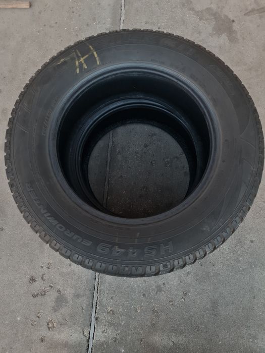 Зимни гуми 2 броя FALKEN EuroWinter HS449 235 65 R17 дот 2817