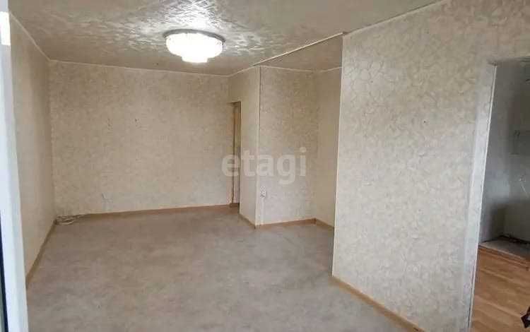 продам 1 комн. квартиру, 2/4 этаж, Амангельды 143