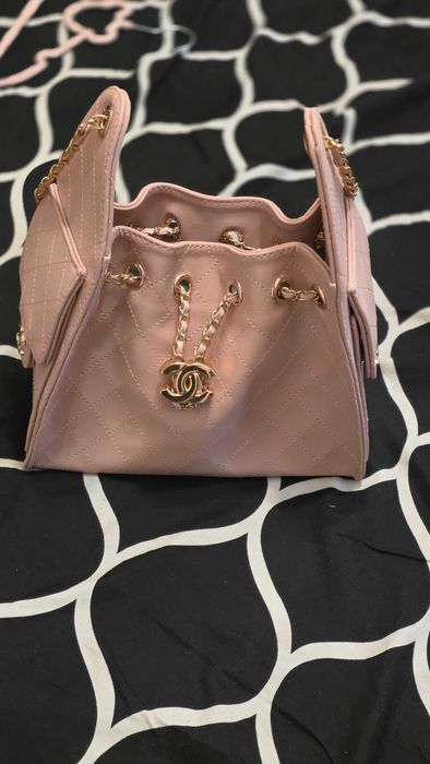 Geanta Chanel noua