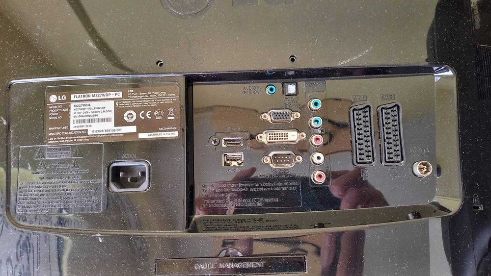 Монитор LG 24 инча