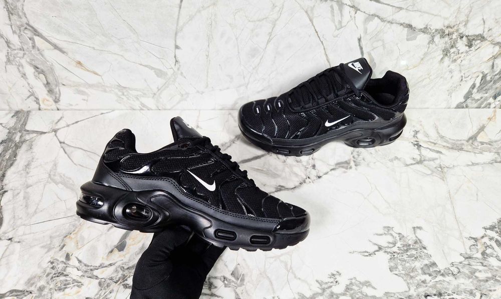 Последни размери мъжки спортни обувки