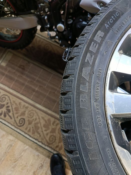 Шины зимние .Sailun.