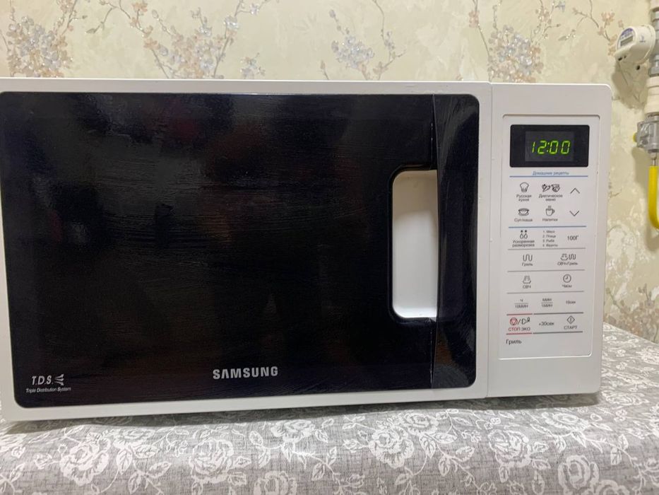 Микроволновая печь Samsung ME83ARW