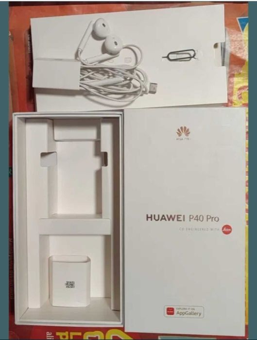 Cutie originale pentru telefon