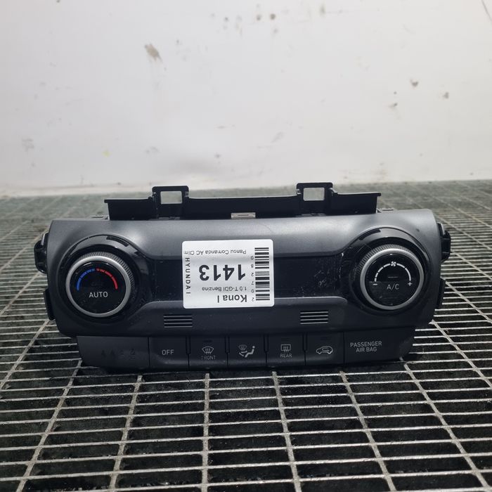 Panou Comanda AC Clima Hyundai Kona I 2017 - 2020 (1413) C200367820 Garantie