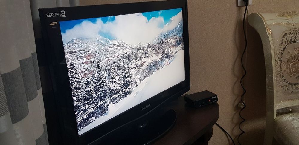 Телевизор Samsung