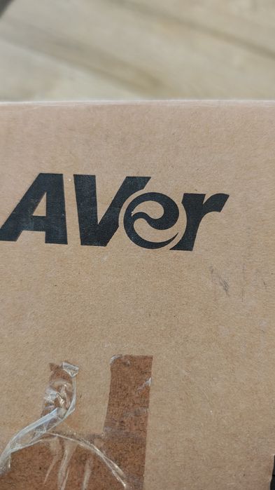 Система за видеоконференции AVer VC520 (Камера и Спийкърфон)