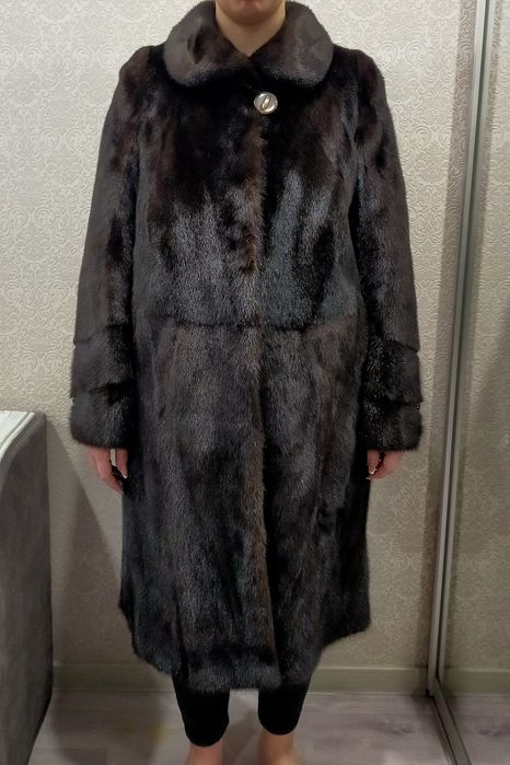 Продам  шубу норковую в идеальном состоянии