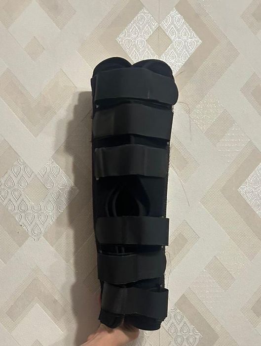 Продам Тутор (шина фиксатор)