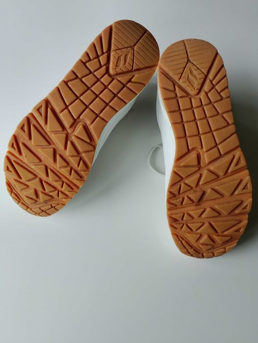 Маратонки Skechers Uno-Metallic Love